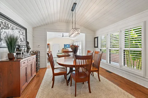 $1,925,000 | 2006 A Overhill Drive, Nashville, TN 37215