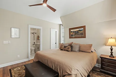 $1,925,000 | 2006 A Overhill Drive, Nashville, TN 37215