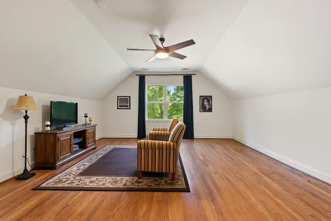 $1,925,000 | 2006 A Overhill Drive, Nashville, TN 37215