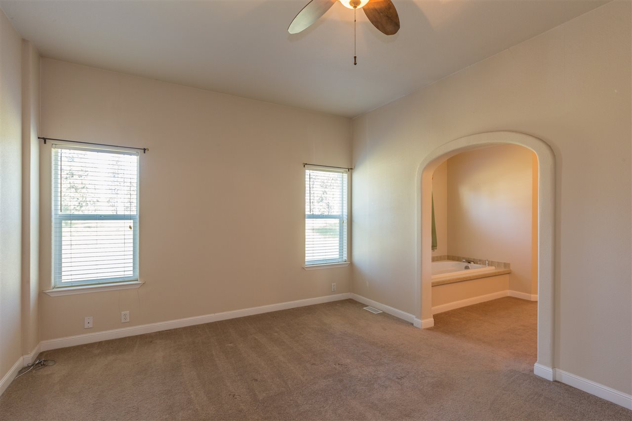 4024 West Gunthers Road Spokane, WA 99224 - Photo 10 of 20