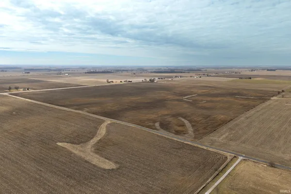 $4,675,000 | 9002 Highway 32, Thorntown, IN 46071