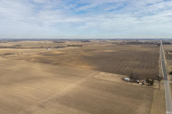 $4,675,000 | 9002 Highway 32, Thorntown, IN 46071