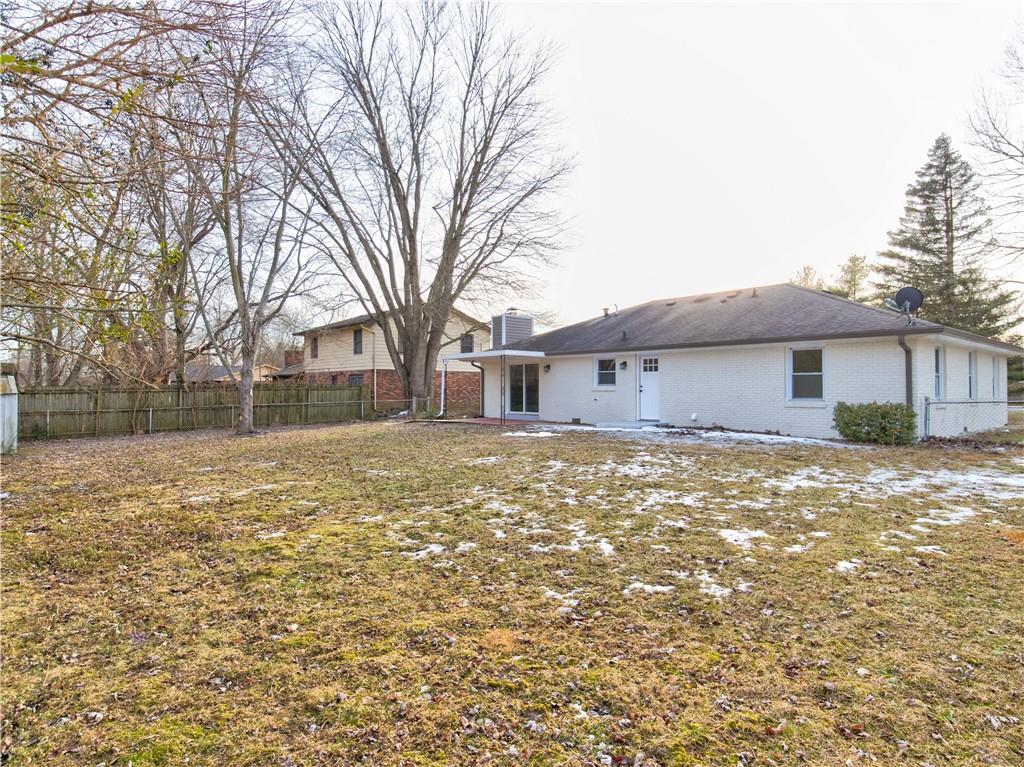 3241 Taylor Road Columbus, IN 47203 - Photo 15 of 15 Gallery Image 15