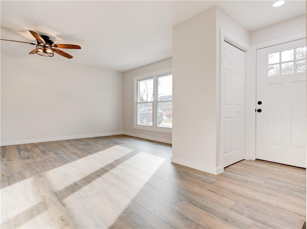 3241 Taylor Road Columbus, IN 47203 - Photo 3 of 15 Gallery Image 3