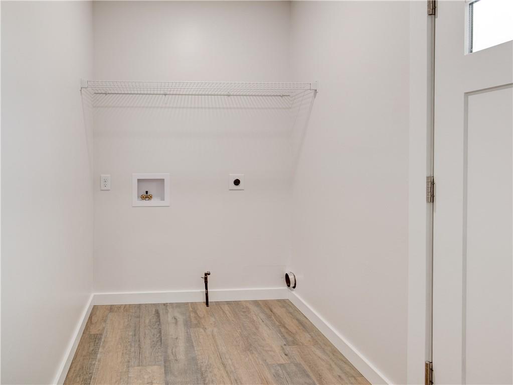 3241 Taylor Road Columbus, IN 47203 - Photo 8 of 15 Gallery Image 8