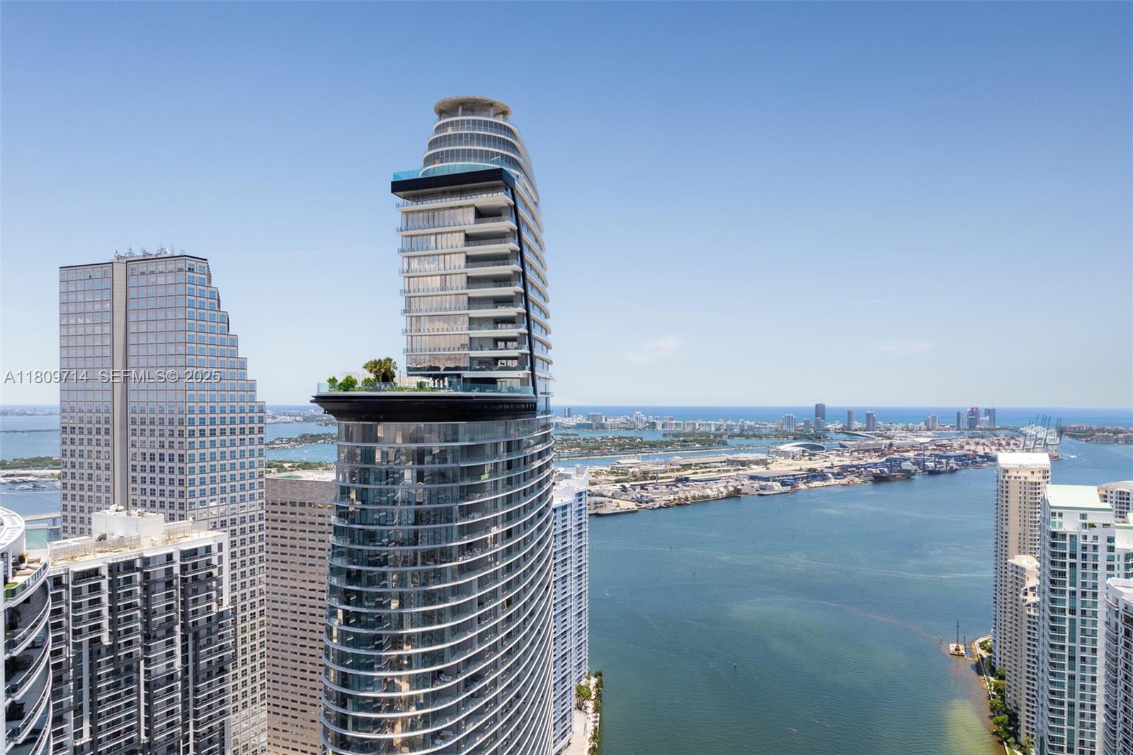 300 Biscayne Blvd Way, Unit 5205W Miami, FL 33131 - Photo 36 of 40 Gallery Image 36