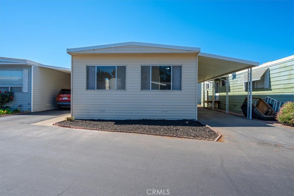 a view of a house with a garage