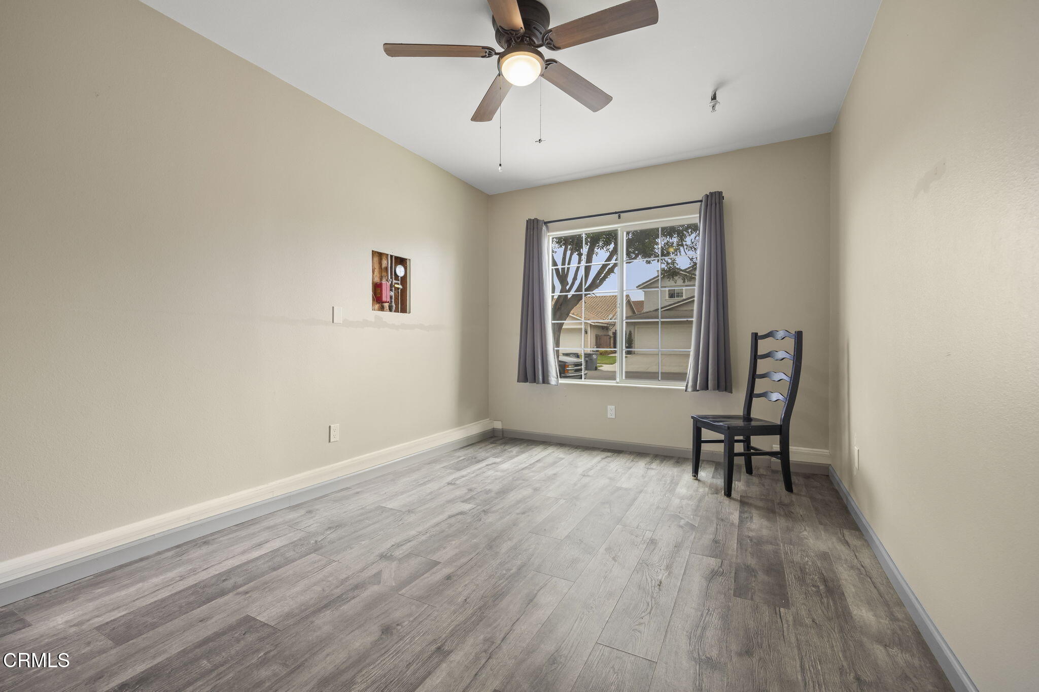 718 Binnacle Street Oxnard, CA 93035 - Photo 31 of 42 31-web-or-mls-Upmarketmedia_718Bin-97