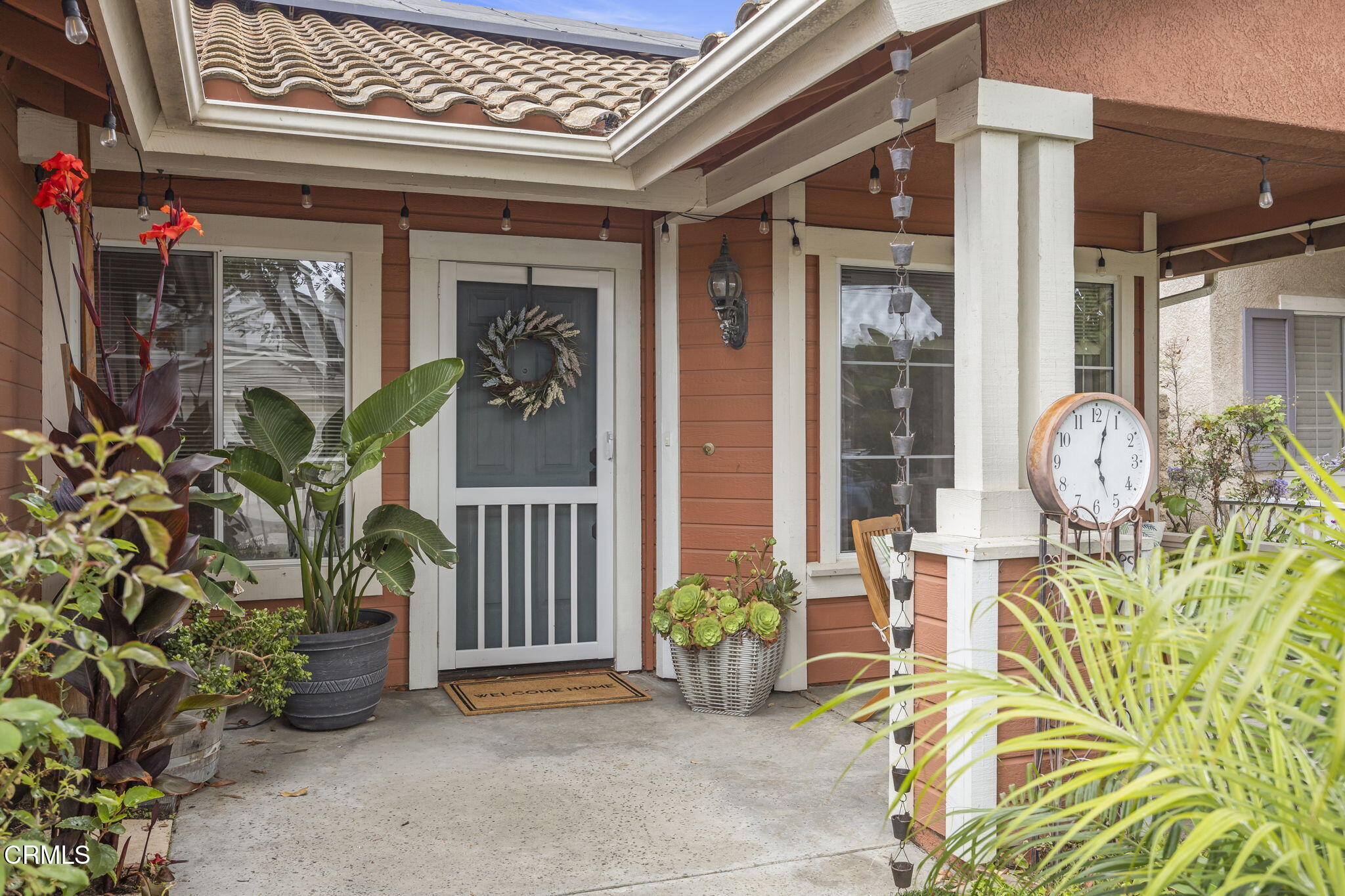 718 Binnacle Street Oxnard, CA 93035 - Photo 4 of 42 4-web-or-mls-Upmarketmedia_718Bin-12