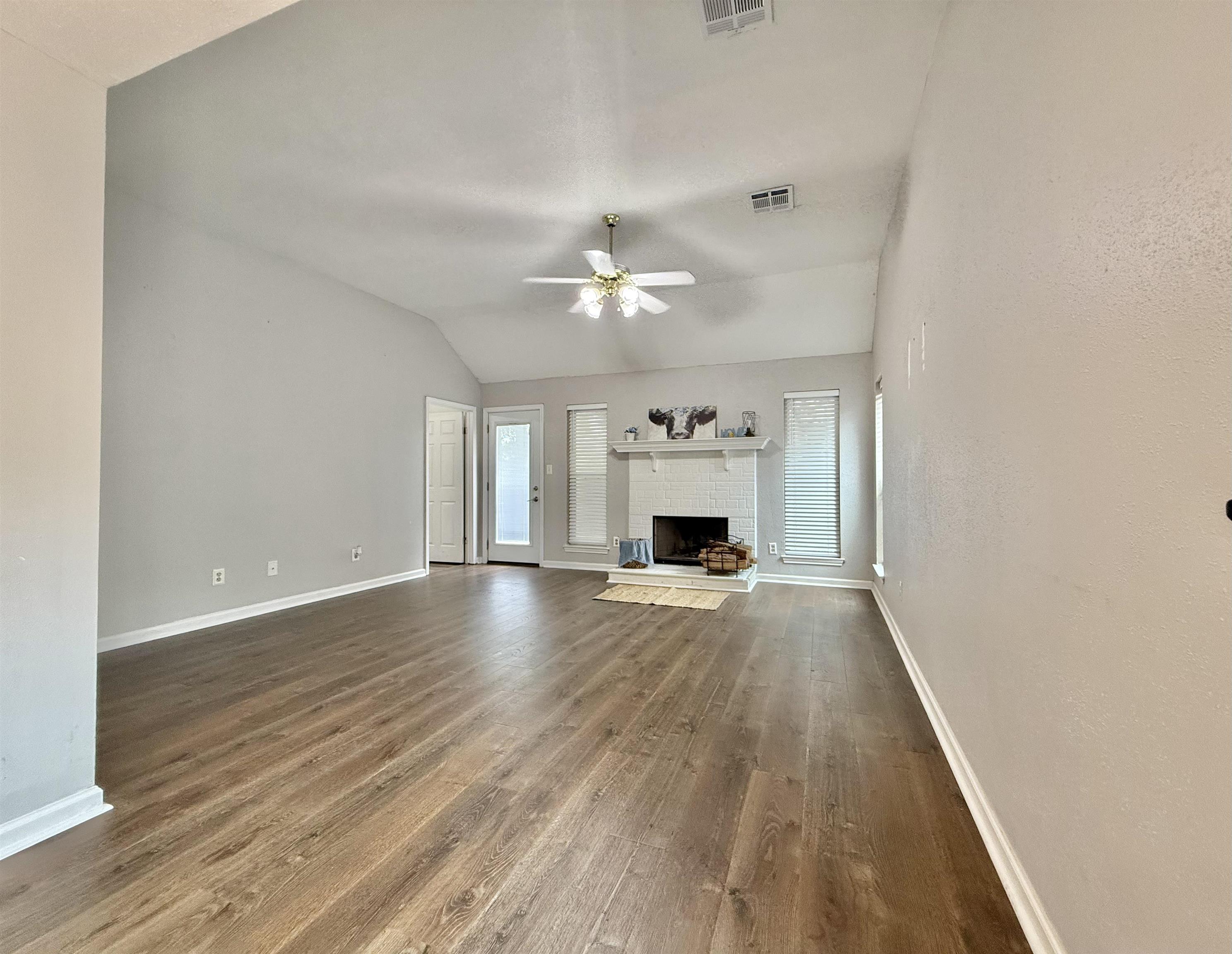 1119 Westmeadow Drive Beaumont, TX 77706 - Photo 7 of 21