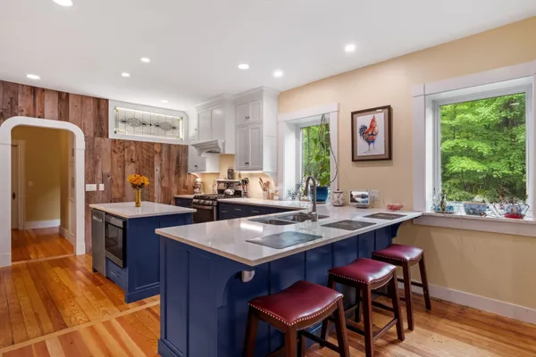 $795,000 | 1 Foster Place, Claremont, NH 03743