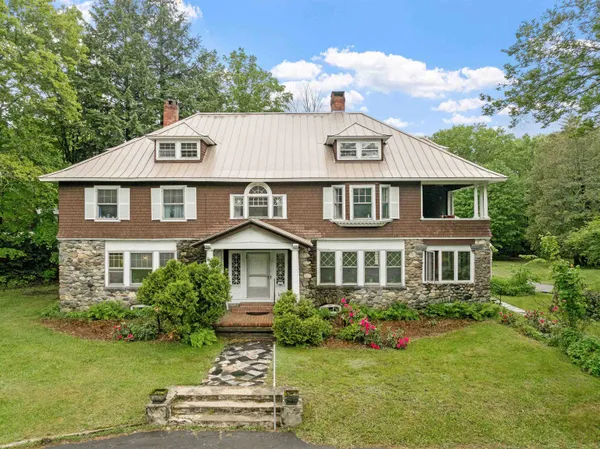 $795,000 | 1 Foster Place, Claremont, NH 03743
