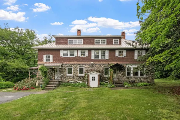 $795,000 | 1 Foster Place, Claremont, NH 03743