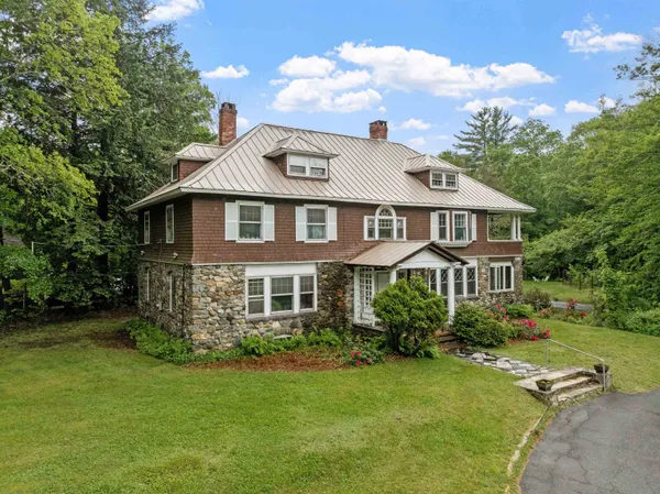 $795,000 | 1 Foster Place, Claremont, NH 03743