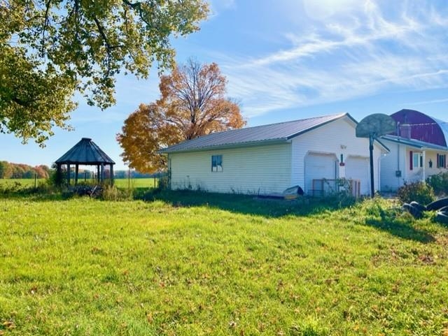 10480 South Gilmore Road Blanchard, MI 49310 - Photo 27 of 33
