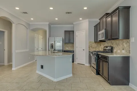 $399,900 | 2701 Auburn Chestnut Lane, Pflugerville, TX 78660