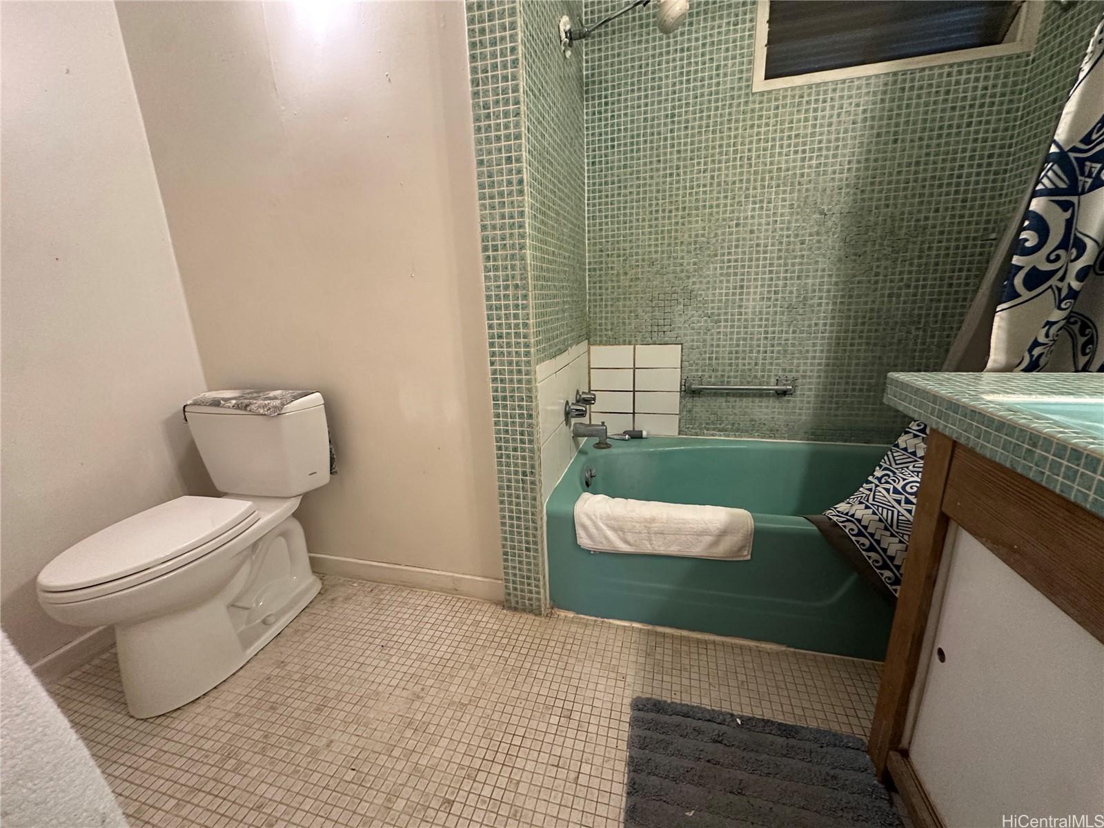 70 Akilolo Street Honolulu, HI 96821 - Photo 6 of 25