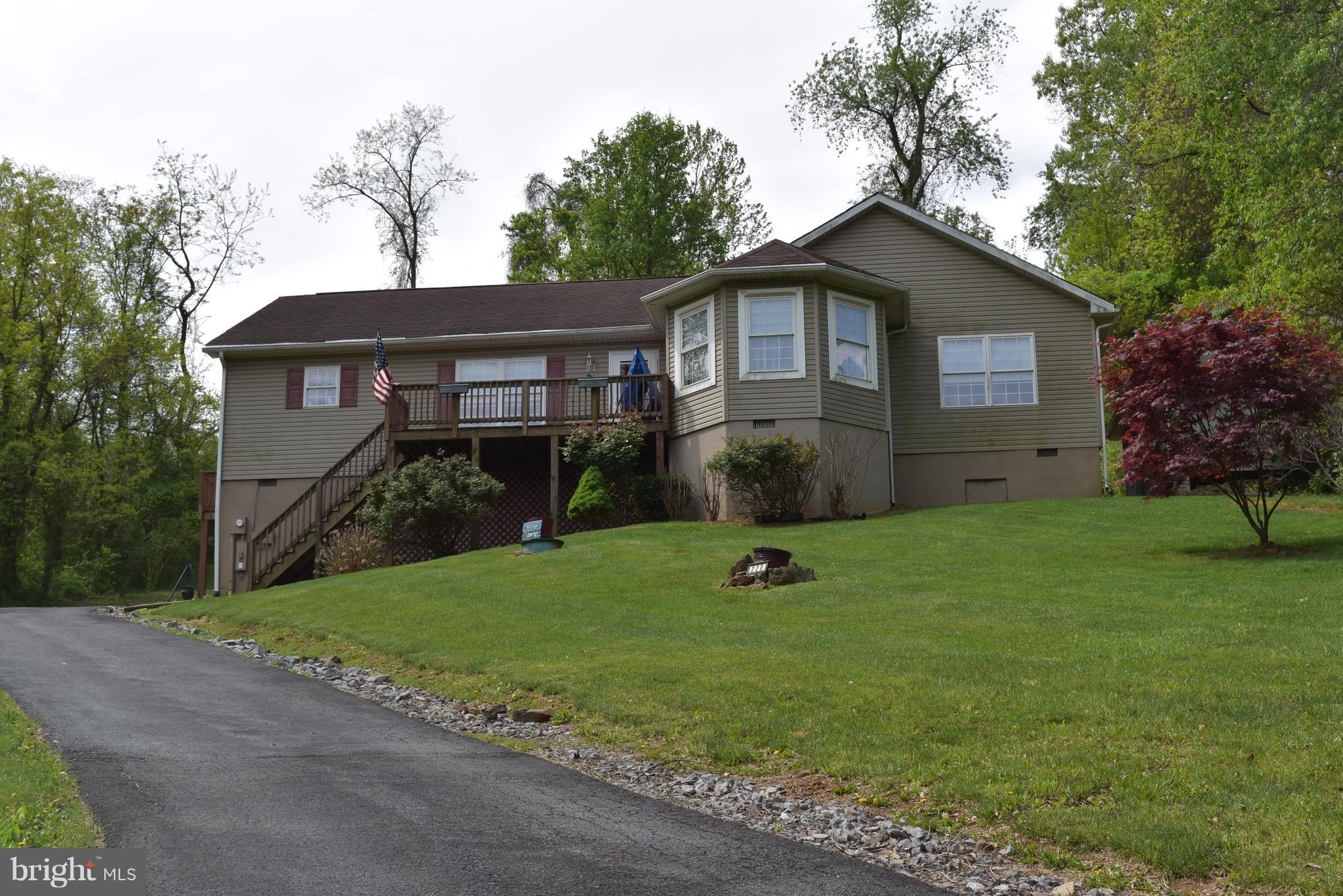 228 Creek Road Front Royal, VA 22630 - Photo 1 of 30 Exterior (Front)