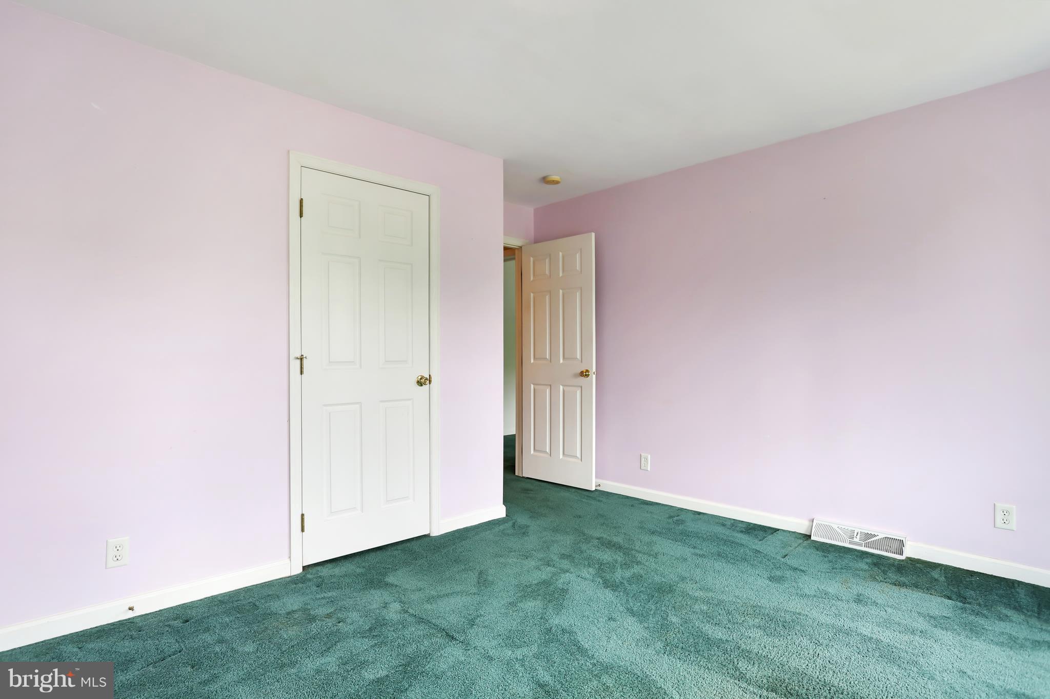 228 Creek Road Front Royal, VA 22630 - Photo 19 of 30 Bedroom