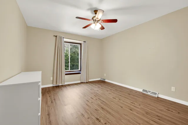 $259,995 | 3971 West College Avenue, Franklin, WI 53221