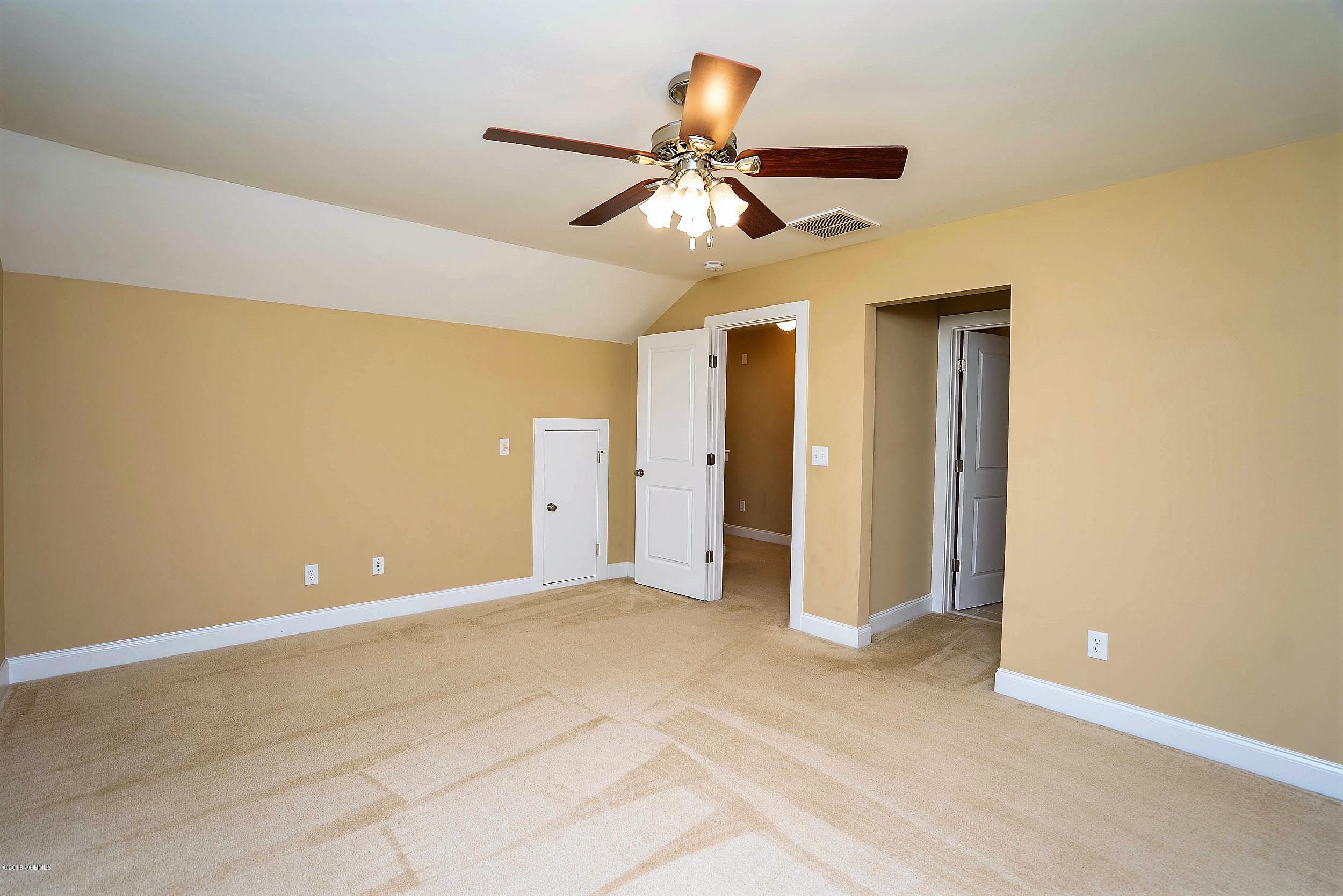 13 Osprey Road Beaufort, SC 29907 - Photo 19 of 40 DSC09004-1