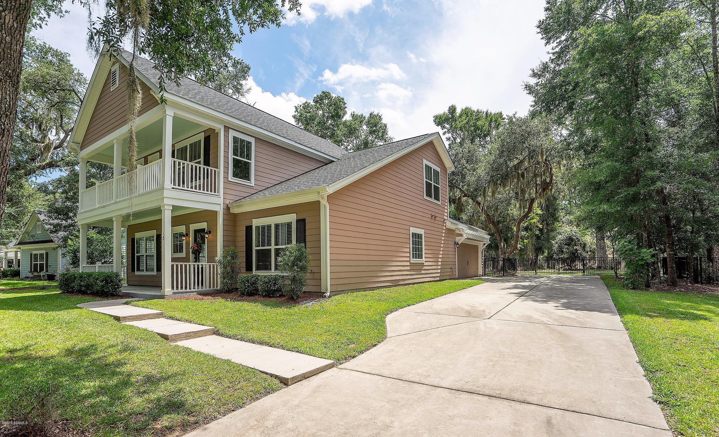 13 Osprey Road Beaufort, SC 29907 - Photo 3 of 40 DSC09084-1