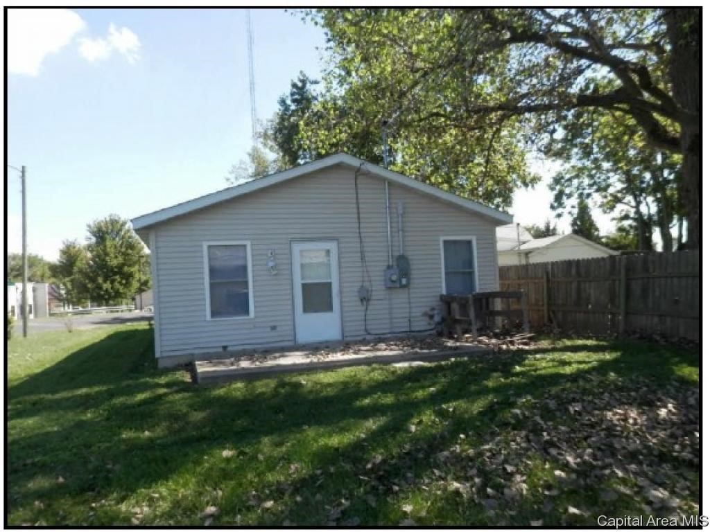 2141 Shale Street Springfield, IL 62703 - Photo 3 of 4