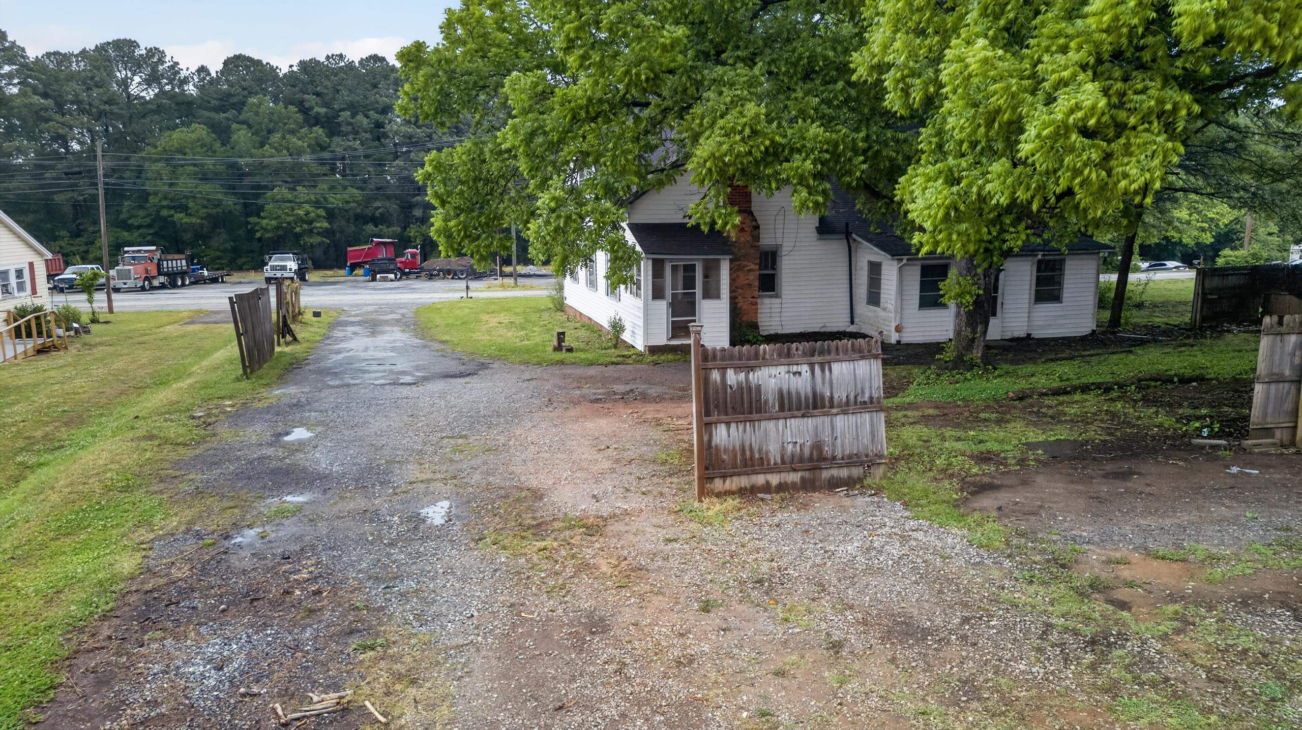 64 East Main Street Inman, SC 29349 - Photo 12 of 48 Gallery Image 12