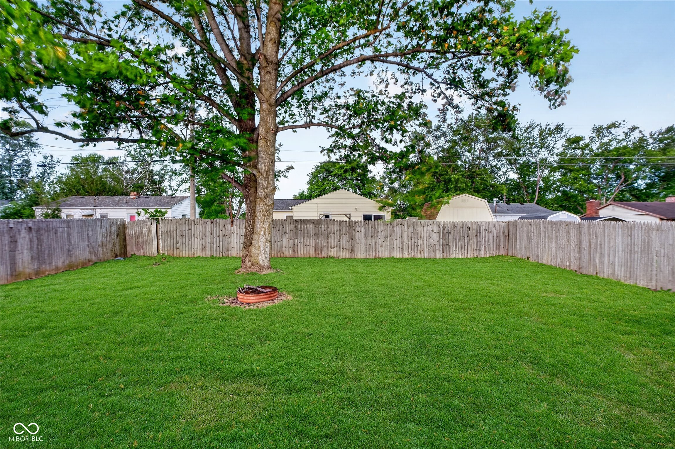 307 Crestview Court Chesterfield, IN 46017 - Photo 26 of 27