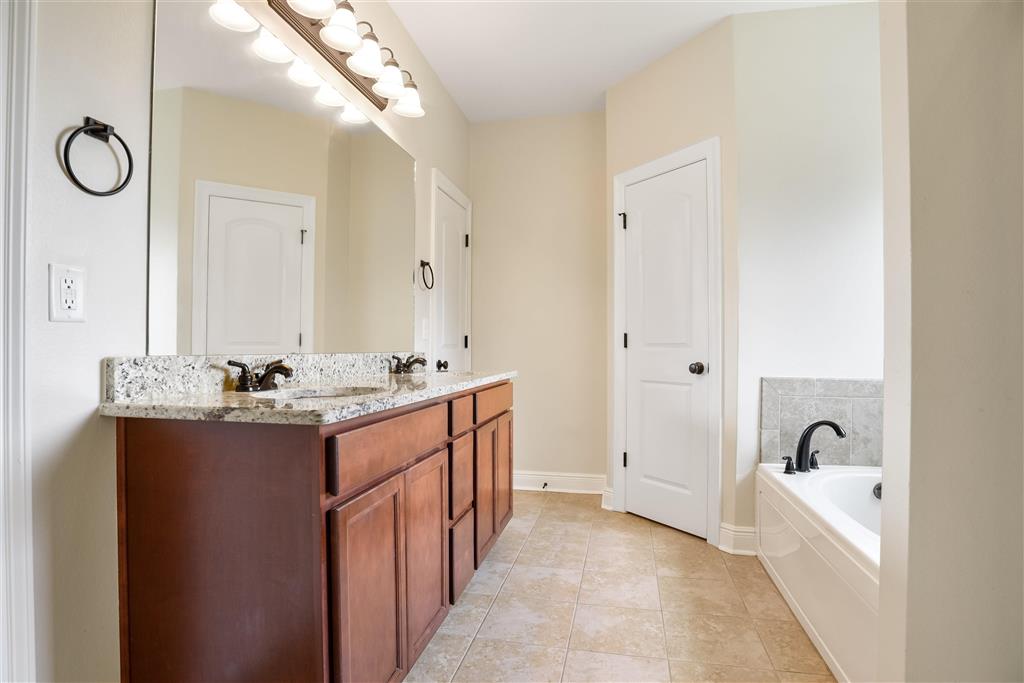 1907 Thibodeaux Road Lake Charles, LA 70607 - Photo 11 of 23