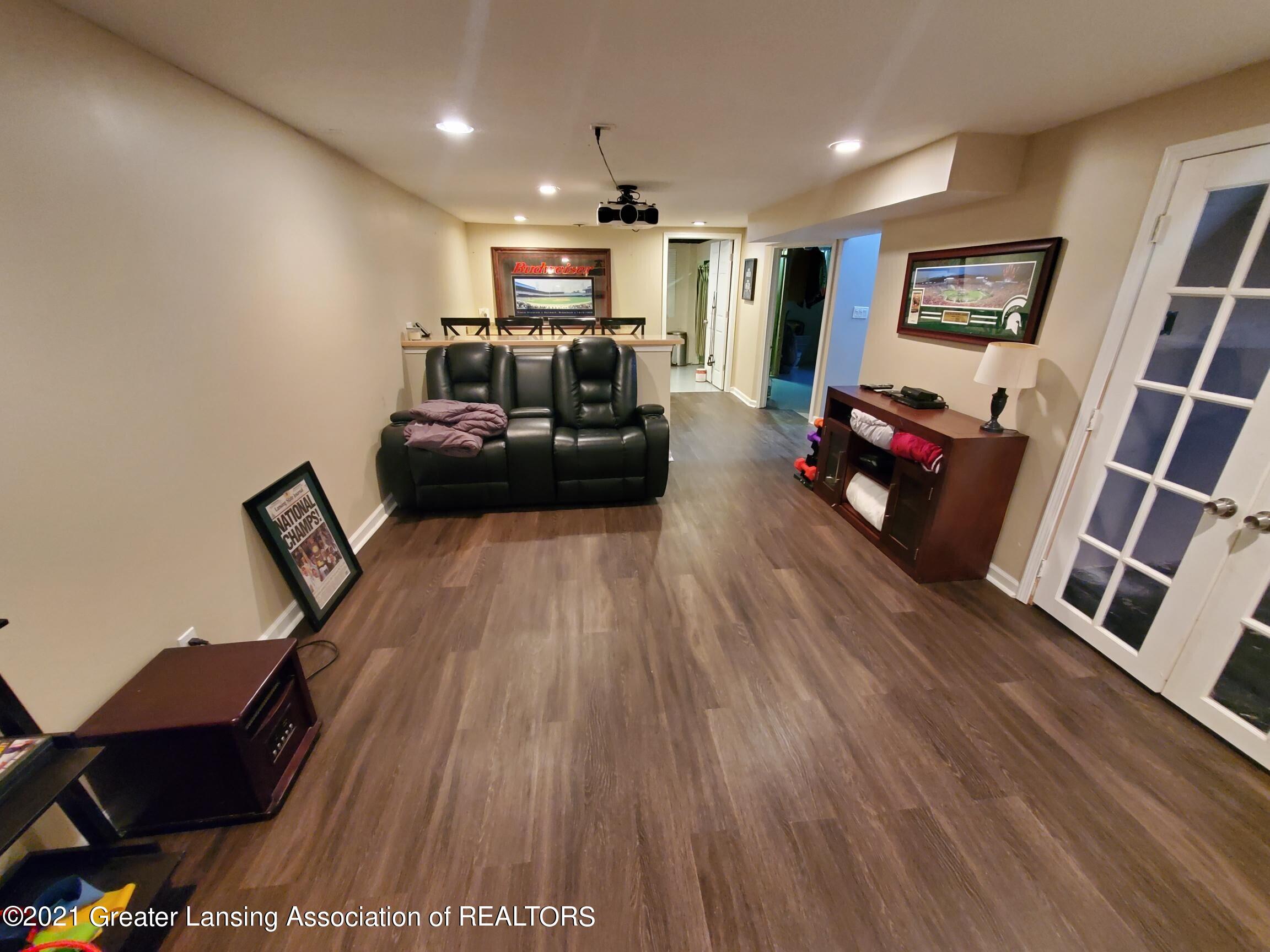 7480 Coleman Road East Lansing, MI 48823 - Photo 18 of 21 IN6