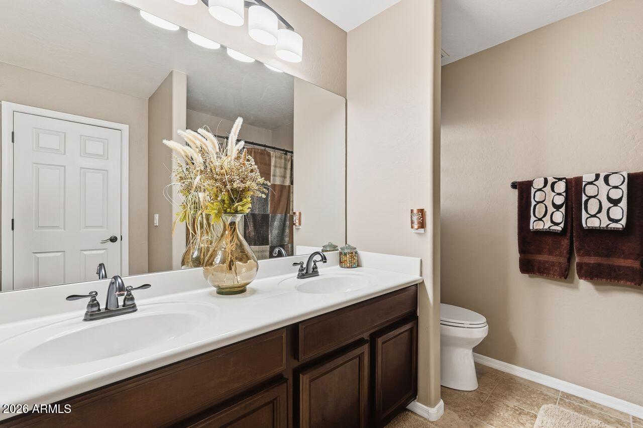 15638 West Redfield Road Surprise, AZ 85379 - Photo 33 of 38 046_ListerPros