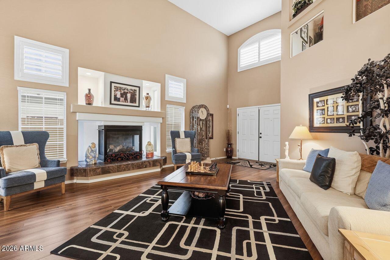 15638 West Redfield Road Surprise, AZ 85379 - Photo 5 of 38 015_ListerPros