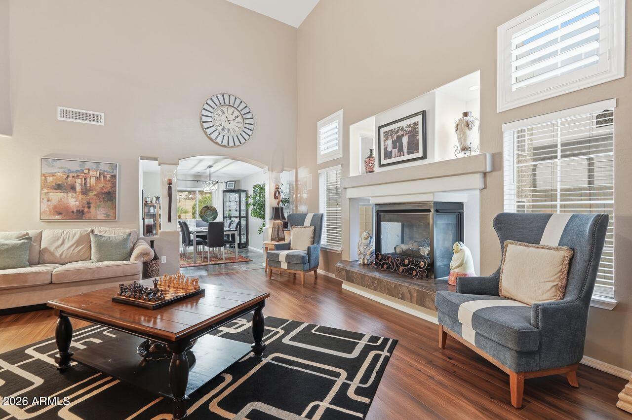 15638 West Redfield Road Surprise, AZ 85379 - Photo 6 of 38 016_ListerPros