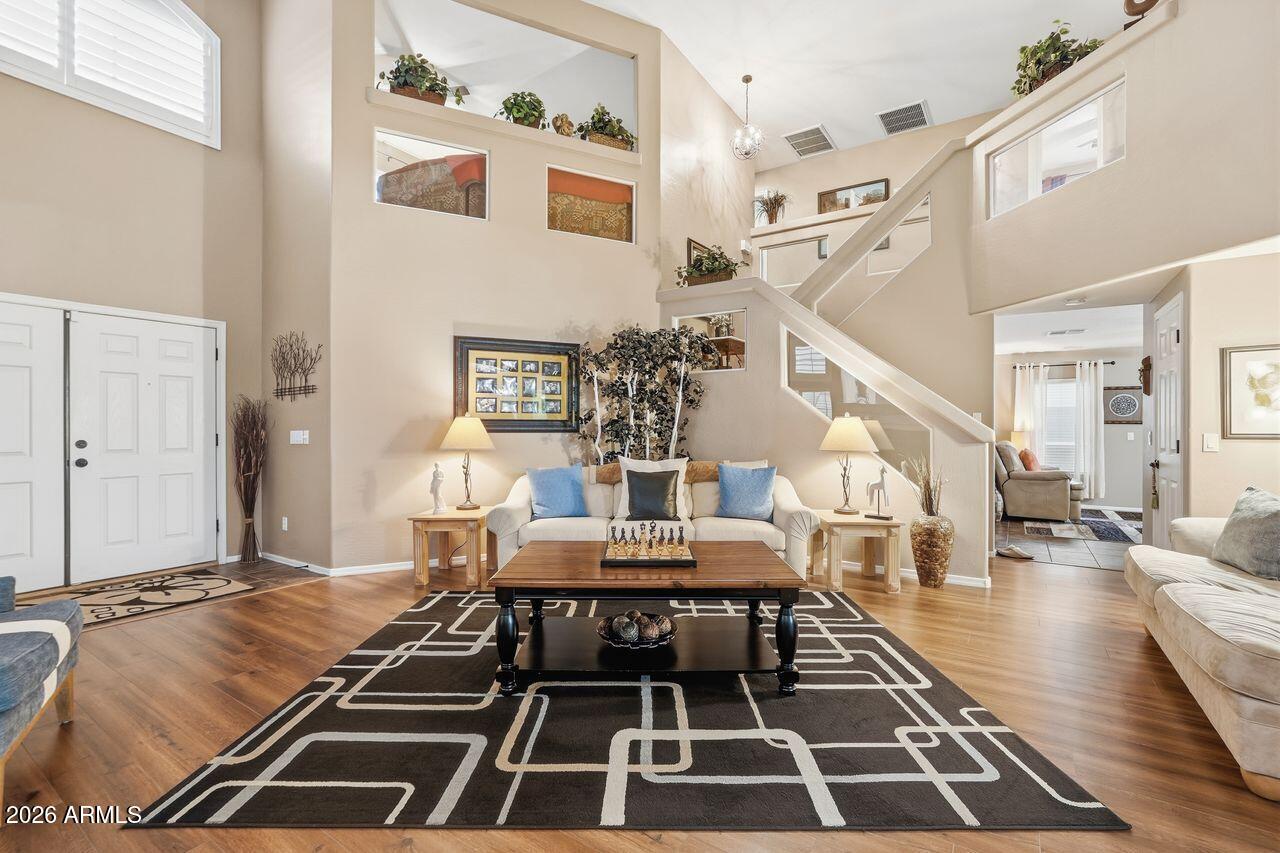 15638 West Redfield Road Surprise, AZ 85379 - Photo 8 of 38 018_ListerPros