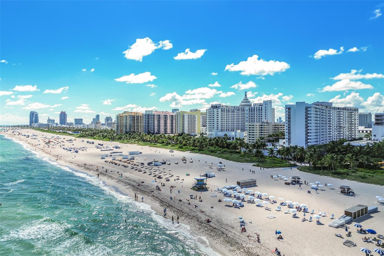 100 Lincoln Road, Unit 502 Miami Beach, FL 33139 - Photo 7 of 42 a view of a city with a big yard and large trees