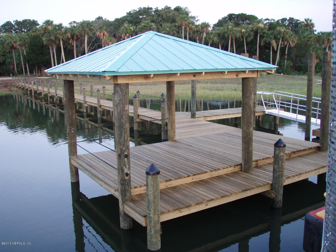 10 Fort George Road Jacksonville, FL 32226 - Photo 7 of 18 Room for multiple watercraft!