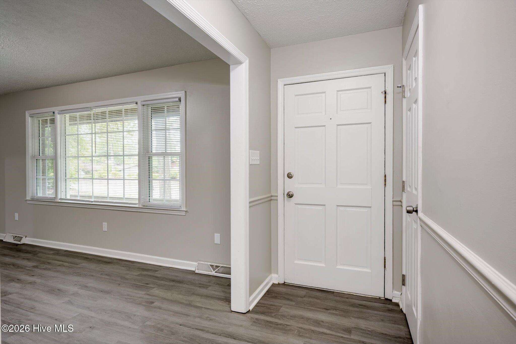 606 Cardinal Drive Aiken, SC 29803 - Photo 6 of 40 05-005-