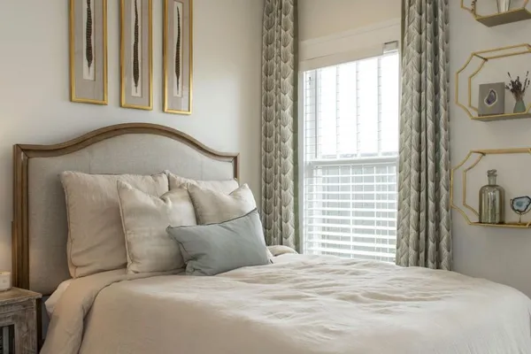 $5,499 | 801 Durant Place Northeast, Atlanta, GA 30308