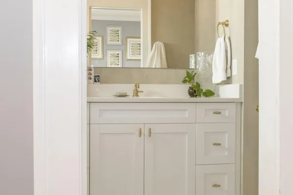 $5,499 | 801 Durant Place Northeast, Atlanta, GA 30308