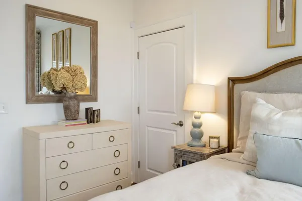 $5,499 | 801 Durant Place Northeast, Atlanta, GA 30308