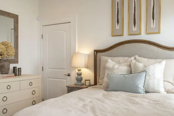 $5,499 | 801 Durant Place Northeast, Atlanta, GA 30308