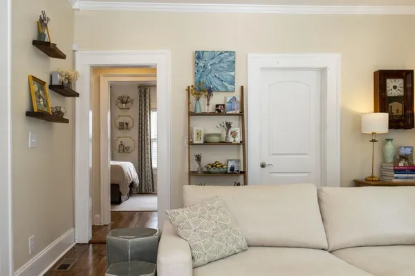 $5,499 | 801 Durant Place Northeast, Atlanta, GA 30308