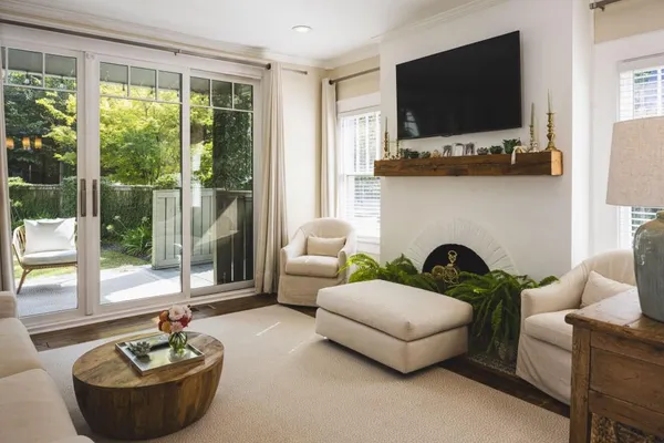 $5,499 | 801 Durant Place Northeast, Atlanta, GA 30308