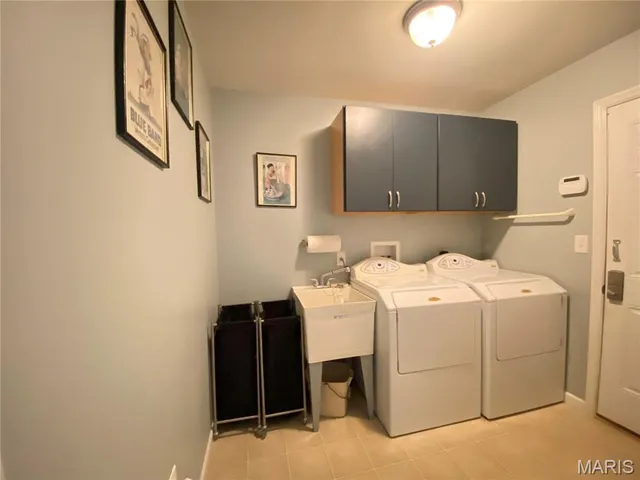 $340,000 | 809 Saybrook Falls Drive, Fairview Heights, IL 62208