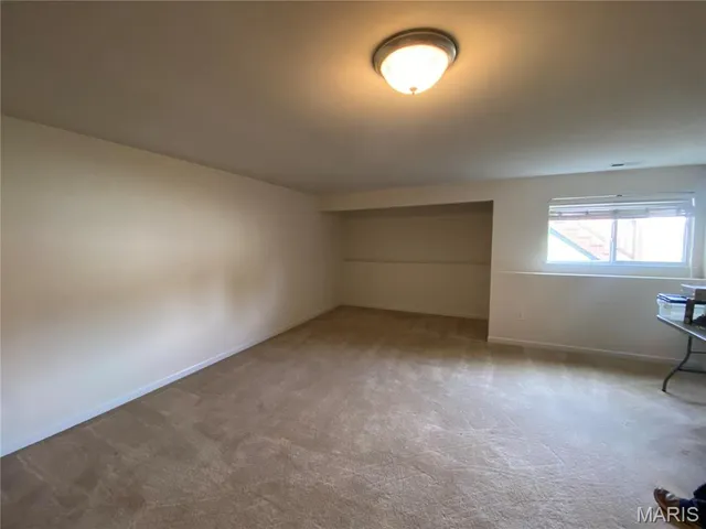 $340,000 | 809 Saybrook Falls Drive, Fairview Heights, IL 62208