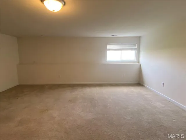 $340,000 | 809 Saybrook Falls Drive, Fairview Heights, IL 62208