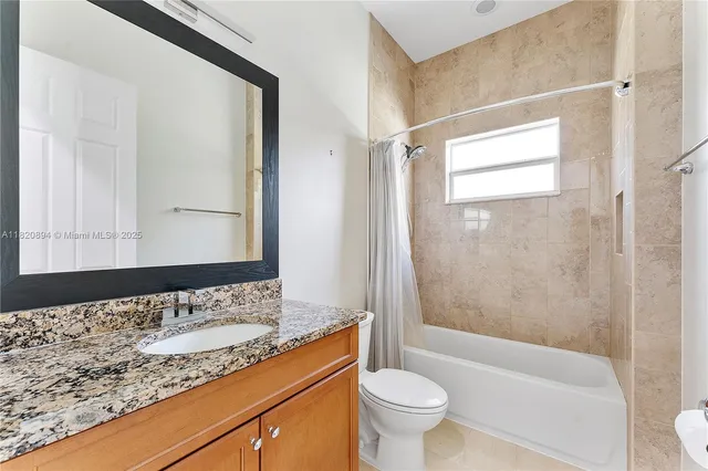 $1,800,000 | 17038 61st Place North, Loxahatchee, FL 33470