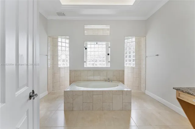 $1,800,000 | 17038 61st Place North, Loxahatchee, FL 33470