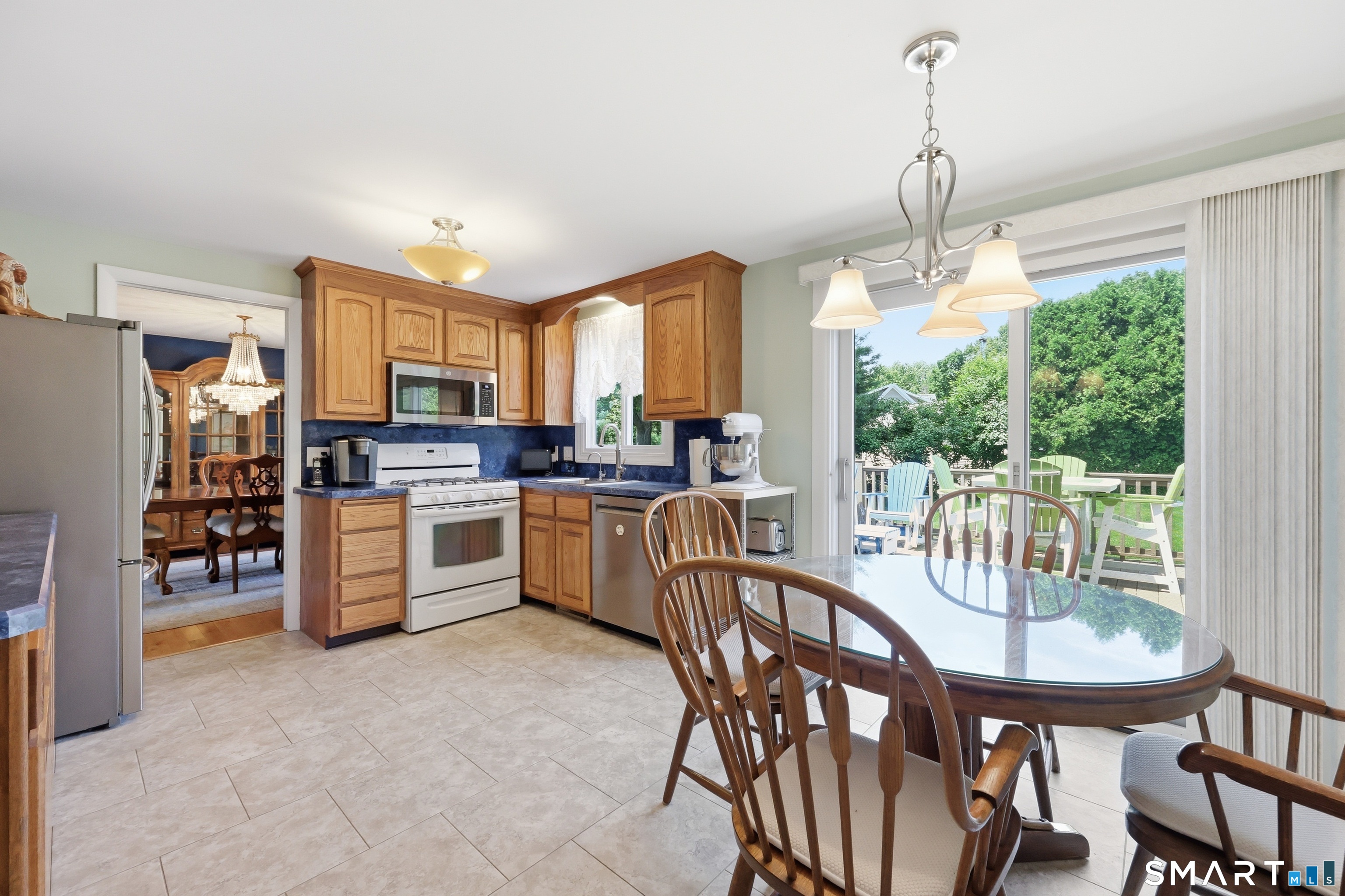 371 Great Swamp Road Glastonbury, CT 06033 - Photo 12 of 40